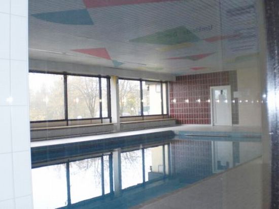 Hallenbad